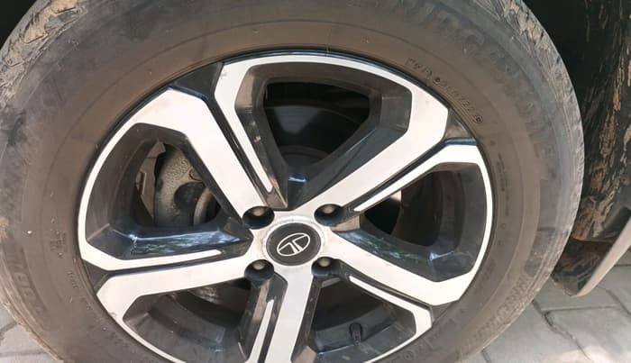 2022 Tata NEXON XZ PLUS (HS) PETROL, Petrol, Manual, 25,946 km, tyre