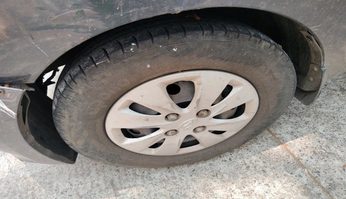 2011 Hyundai i10 MAGNA 1.2, Petrol, Manual, 58,121 km, tyre