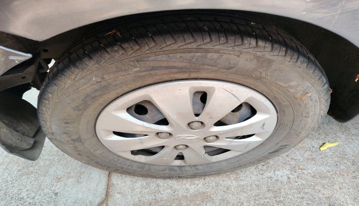 2011 Hyundai i10 MAGNA 1.2, Petrol, Manual, 58,121 km, tyre