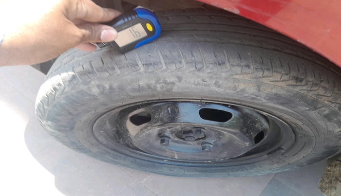 2018 Datsun Go A, Petrol, Manual, 55,144 km, tyre