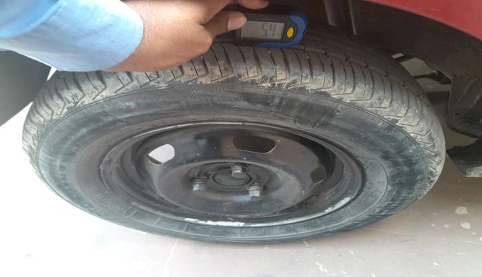 2018 Datsun Go A, Petrol, Manual, 55,144 km, tyre