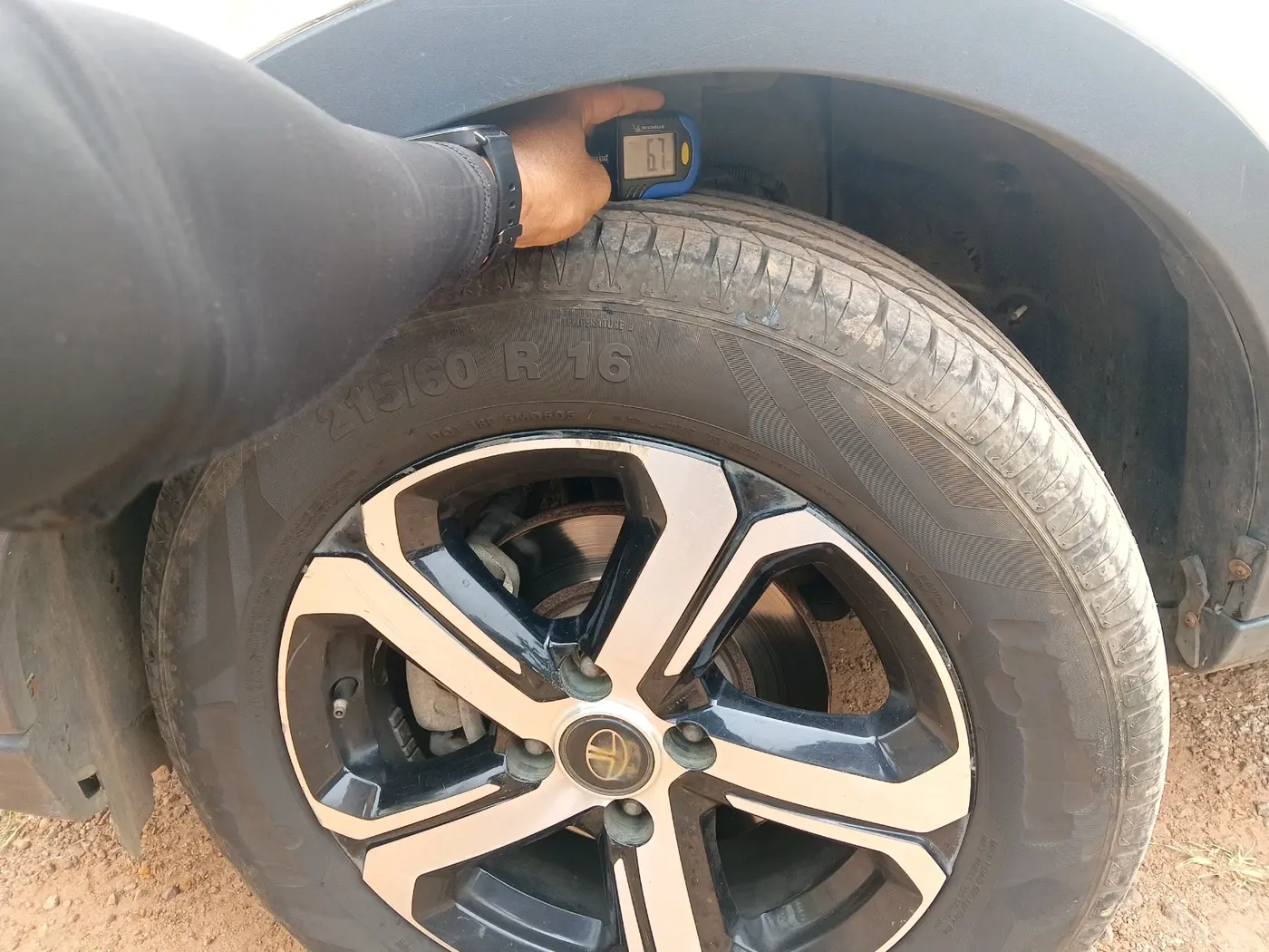 2022 Tata NEXON XZ PLUS DIESEL, Diesel, Manual, 74,824 km, tyre