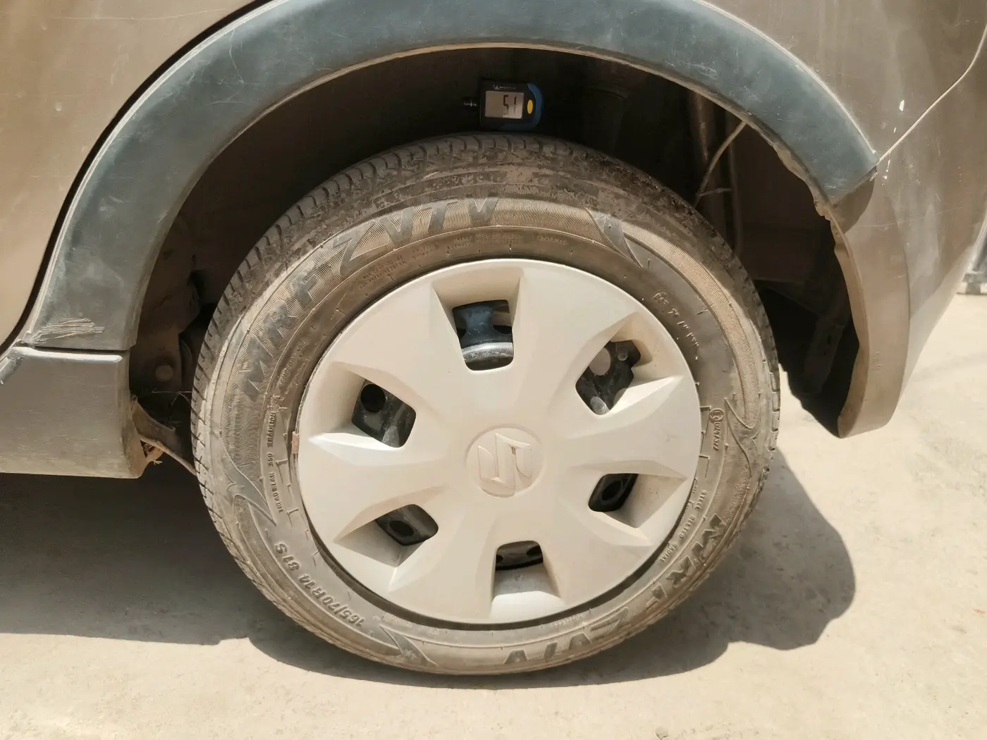 2019 Maruti New Wagon-R VXI 1.0, CNG, Manual, 53,891 km, tyre