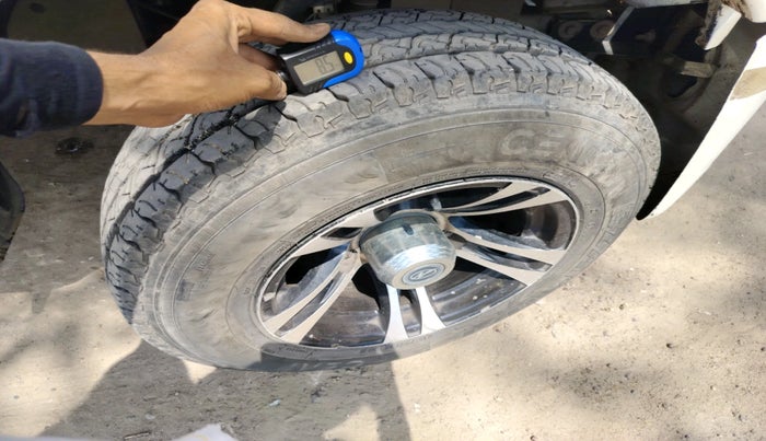 2018 Mahindra Bolero POWER PLUS ZLX, Diesel, Manual, 1,17,976 km, tyre