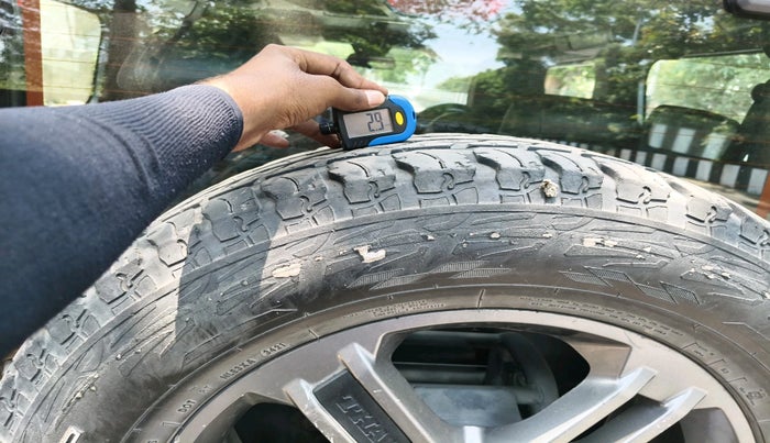 2021 Mahindra Thar LX PETROL HT 4WD AT, Petrol, Automatic, 72,045 km, tyre