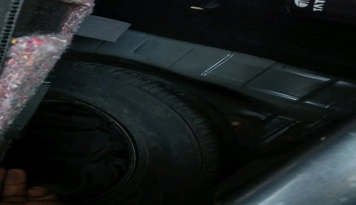 2023 Tata PUNCH CREATIVE  MT, Petrol, Manual, 79,396 km, tyre