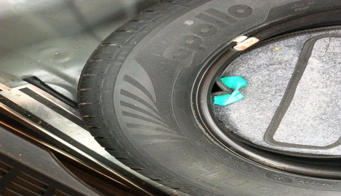 2021 Hyundai GRAND I10 NIOS MAGNA AMT 1.2 KAPPA VTVT, Petrol, Automatic, 12,395 km, tyre