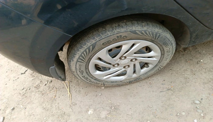 2021 Hyundai GRAND I10 NIOS MAGNA AMT 1.2 KAPPA VTVT, Petrol, Automatic, 12,395 km, tyre