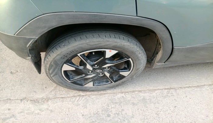 2023 Tata PUNCH CREATIVE  MT, Petrol, Manual, 54,411 km, tyre