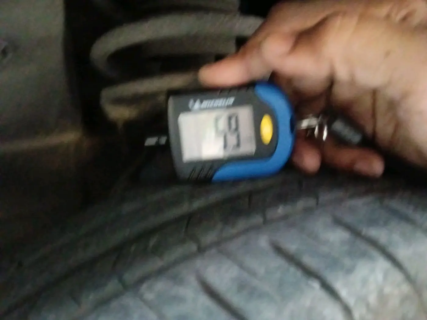 2024 Tata PUNCH ADVENTURE AMT, Petrol, Automatic, 13,897 km, tyre