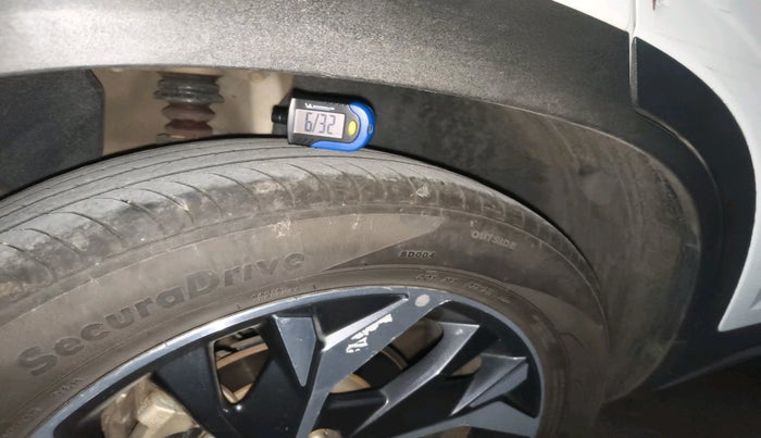 2022 Hyundai Creta SX (O) 1.5 DIESEL, Diesel, Manual, 1,45,639 km, tyre