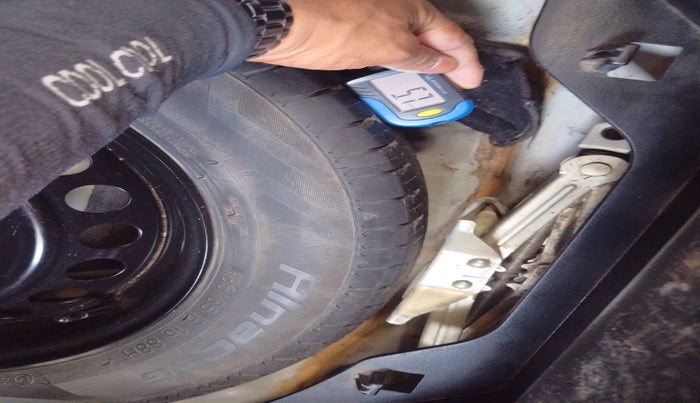 2023 Toyota Glanza G AMT, Petrol, Automatic, 77,600 km, tyre