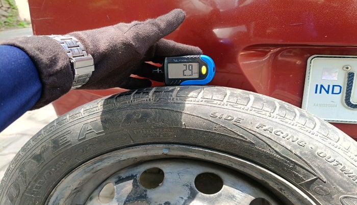 2012 Hyundai Eon MAGNA, Petrol, Manual, 70,283 km, tyre