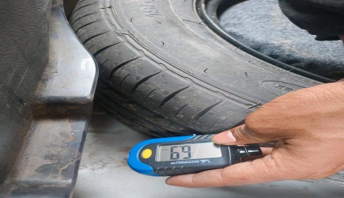 2021 KIA SONET HTX 1.0 IMT, Petrol, Manual, 48,249 km, tyre