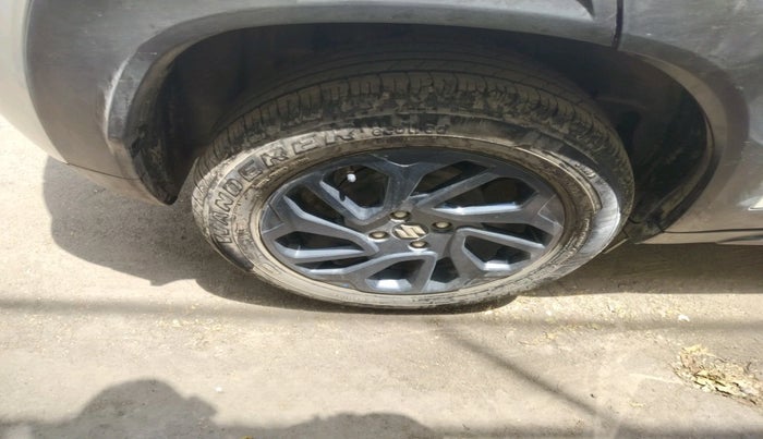 2024 Maruti FRONX DELTA PLUS 1.2L AGS, Petrol, Automatic, 15,510 km, tyre