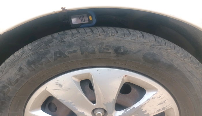 2012 Hyundai i10 MAGNA 1.2, Petrol, Manual, 95,952 km, tyre