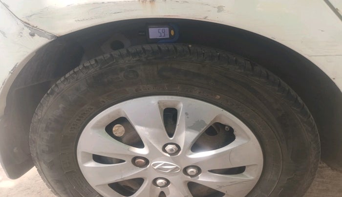 2012 Hyundai i10 MAGNA 1.2, Petrol, Manual, 95,952 km, tyre