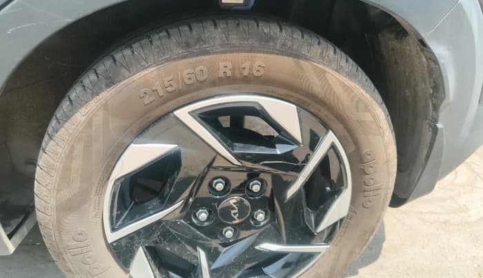 2024 KIA SONET HTK (O) 1.2 Petrol MT, Petrol, Manual, 14,521 km, tyre