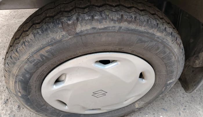 2022 Maruti Eeco 5 STR AC CNG (O), CNG, Manual, 14,584 km, tyre