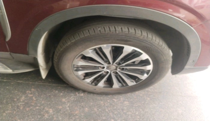 2021 MG GLOSTER SAVVY 6 STR 2.0 TWIN TURBO 4WD, Diesel, Automatic, 56,562 km, tyre