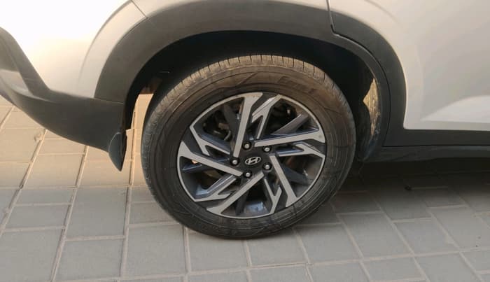 2024 Hyundai Creta E 1.5 DIESEL, Diesel, Manual, 48,754 km, tyre