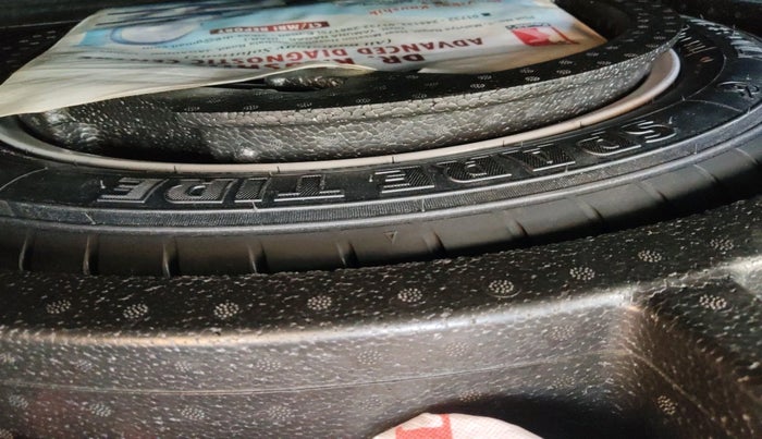 2017 BMW 5 Series 520 D SPORTSLINE, Diesel, Automatic, 83,905 km, tyre