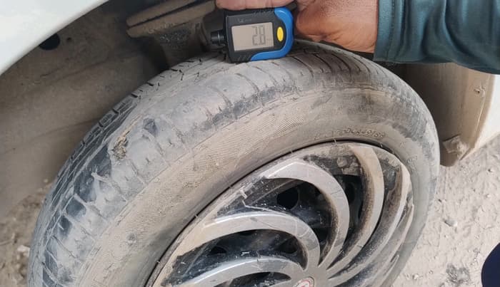 2012 Maruti Wagon R 1.0 VXI, Petrol, Manual, 84,091 km, tyre