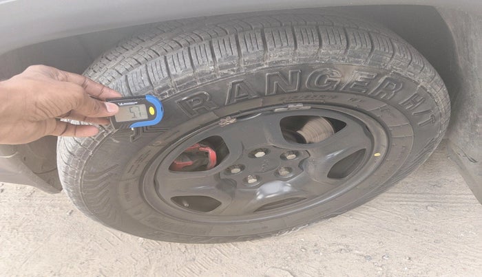 2017 Jeep Compass SPORT 2.0 DIESEL, Diesel, Manual, 1,26,161 km, tyre