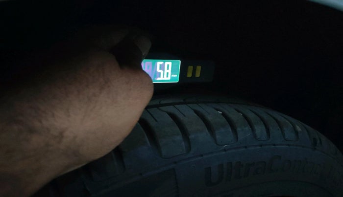 2020 Volkswagen Vento HIGHLINE PLUS 1.0L TSI, Petrol, Manual, 38,322 km, tyre