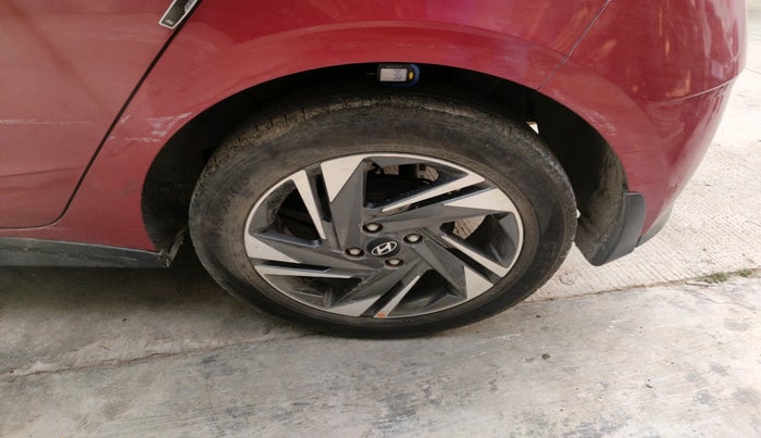 2020 Hyundai NEW I20 ASTA 1.2 MT, Petrol, Manual, 60,065 km, tyre