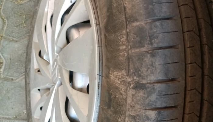 2023 Maruti Baleno SIGMA PETROL 1.2, Petrol, Manual, 19,533 km, tyre