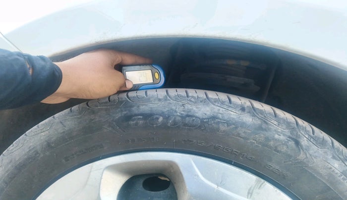 2023 Tata TIGOR XM CNG, CNG, Manual, 33,951 km, tyre