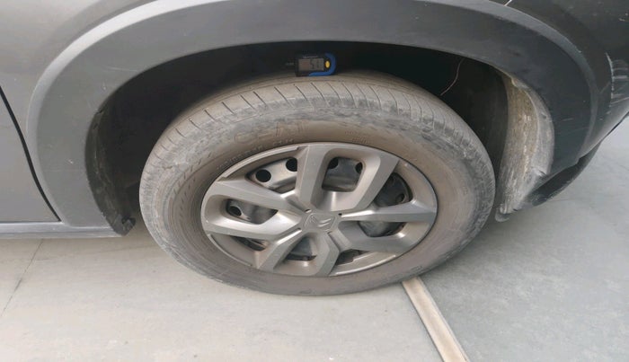 2023 CITROEN E C3 FEEL, Electric, Automatic, 21,945 km, tyre