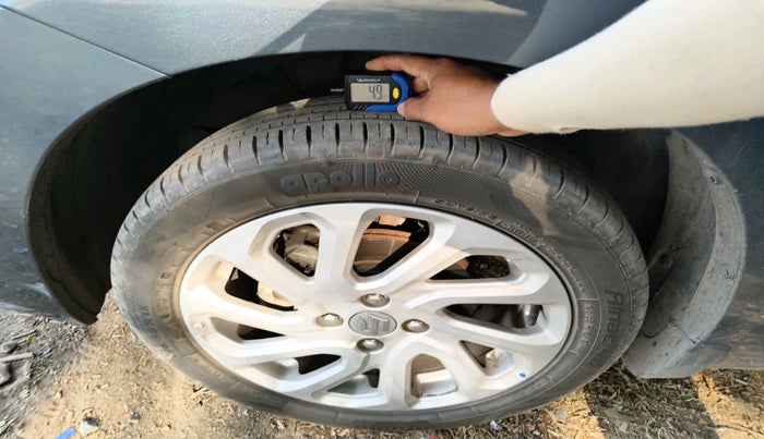 2023 Maruti Baleno ZETA PETROL 1.2, Petrol, Manual, 58,962 km, tyre