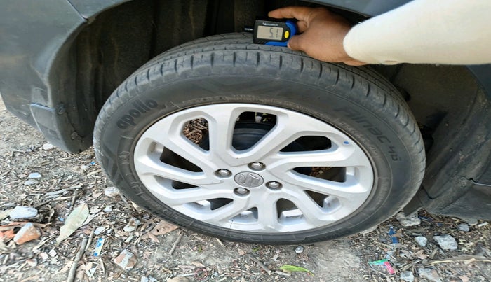 2023 Maruti Baleno ZETA PETROL 1.2, Petrol, Manual, 58,962 km, tyre