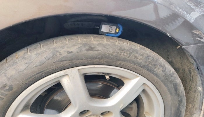 2016 Volkswagen Ameo COMFORTLINE 1.5L, Diesel, Manual, 1,29,388 km, tyre