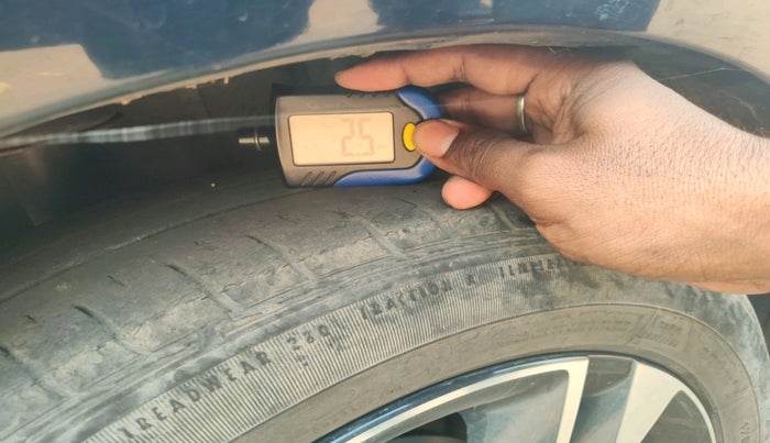 2021 Tata TIGOR XZ PLUS PETROL, Petrol, Manual, 33,244 km, tyre