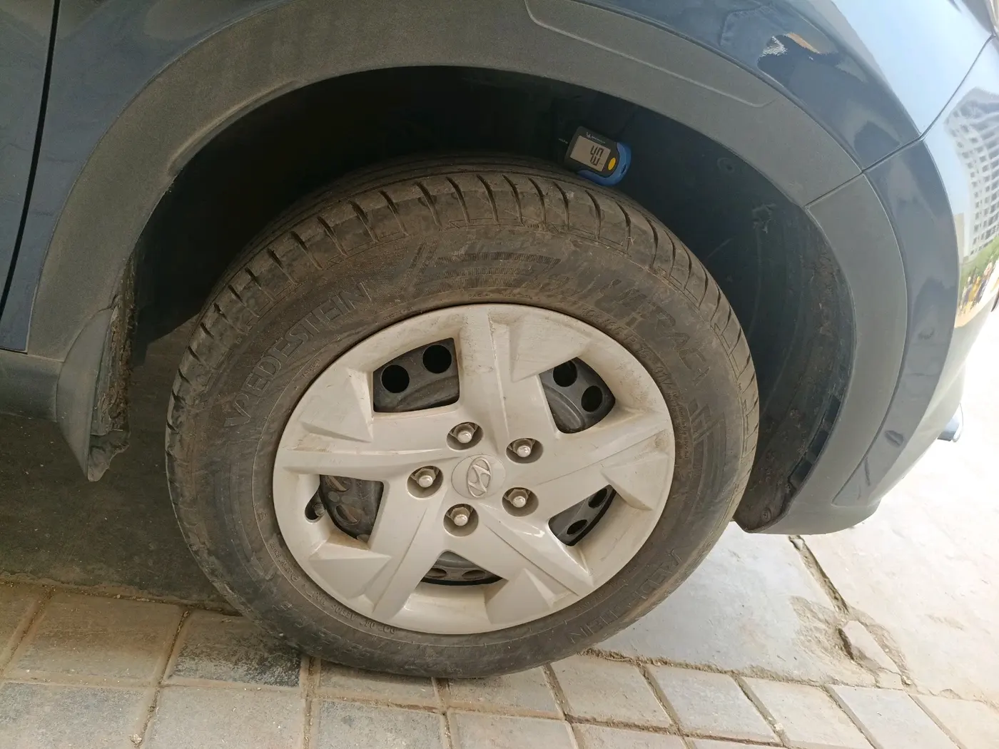 2021 Hyundai VENUE S+ 1.2, Petrol, Manual, 96,000 km, tyre