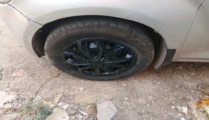 2018 Maruti IGNIS SIGMA 1.2, CNG, Manual, 1,19,714 km, tyre