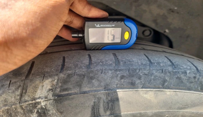 2022 Tata Harrier XZA PLUS 2.0L, Diesel, Automatic, 91,017 km, tyre