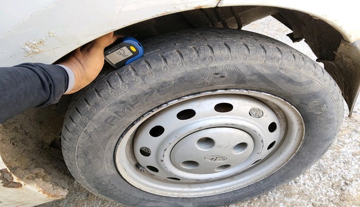 2014 Tata Indica Vista LS TDI, Diesel, Manual, 1,47,304 km, tyre