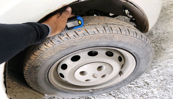 2014 Tata Indica Vista LS TDI, Diesel, Manual, 1,47,304 km, tyre