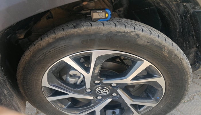 2024 Toyota URBAN CRUISER HYRYDER G HYBRID, Hybrid, Automatic, 56,043 km, tyre