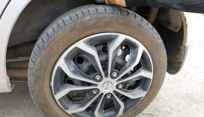 2015 Maruti Wagon R 1.0 VXI, Petrol, Manual, 59,471 km, tyre