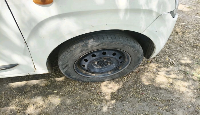 2021 Maruti New Wagon-R LXI CNG 1.0, CNG, Manual, 1,02,673 km, tyre