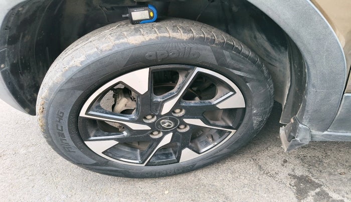 2021 Tata PUNCH CREATIVE  MT, Petrol, Manual, 39,613 km, tyre