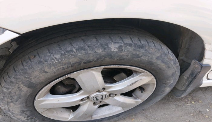 2010 Honda City 1.5L I-VTEC V AT, CNG, Automatic, 1,35,444 km, tyre