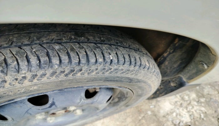 2016 Maruti Alto K10 VXI AMT, Petrol, Automatic, 30,248 km, tyre