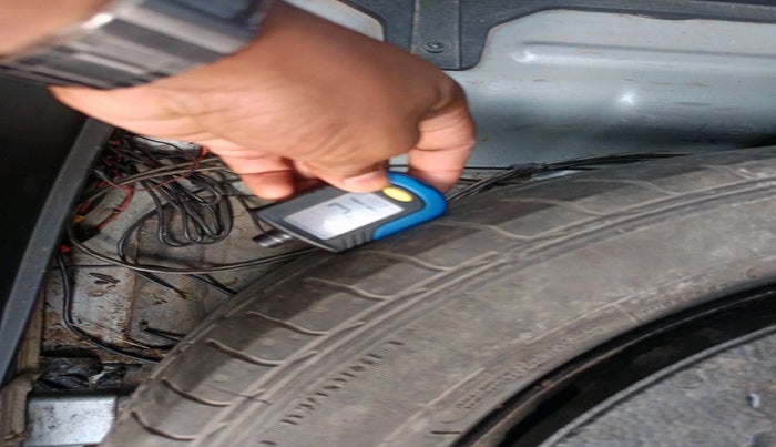 2019 Hyundai Creta E PLUS 1.6 PETROL, Petrol, Manual, 67,979 km, tyre