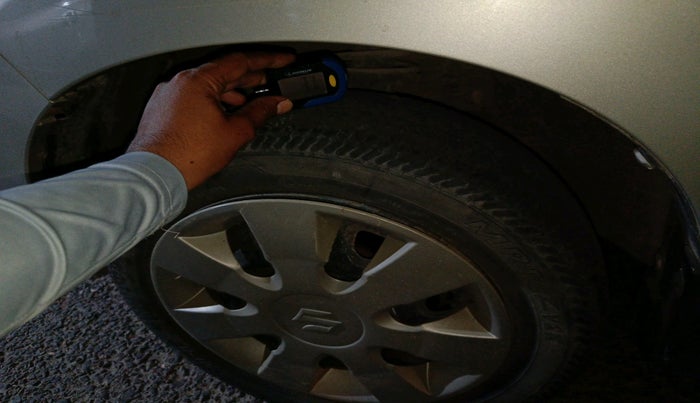 2015 Maruti Alto K10 VXI, Petrol, Manual, 38,376 km, tyre